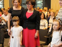Natalka Gapińska z SP 3 uczestnikiem Gali Finałowej  ogólnopolskiego konkursu ,, Mam 6 lat”