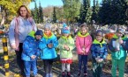 2 listopada, czyli w Dzień Zaduszny, dzieci z grupy "Sarenki" z Przedszkola nr 11 wybrały się na…