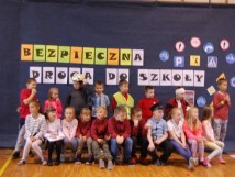 "Bezpieczna droga do szkoły" - apel młodszej grupy wiekowej
