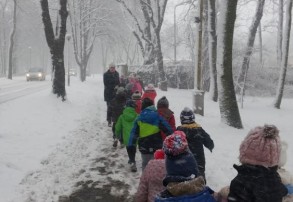 Przedszkolaki z 18 stki na JASEŁKACH w SP Nr 6