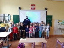 Spotkanie z Panem Policjantem uczniów klasy 1b.