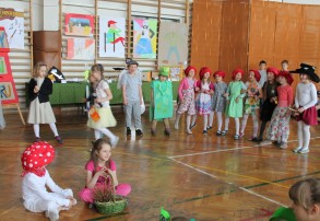 SZKOLNY DZIEŃ TEATRU  W ZESPOLE SZKÓŁ NR 1