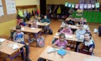 Dzień eksperymentów w klasie 2b. Woda, ogień, powietrze, ziemia... W tym dniu wiele się działo 