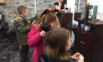 Klasa I c Szkoły Podstawowej nr 4 w Zakładzie Fryzjerskim – Oster w ramach programu Otwarta Firma