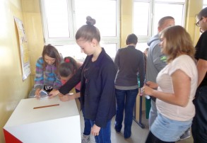 „MŁODZI GŁOSUJĄ”  KOLEJNA LEKCJA DEMOKRACJI W ZSI