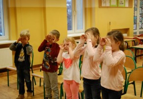 Uniwersytet Trzynastkowy - Oko widzi, patrzy wkoło – czy jest smutno, czy wesoło!