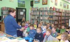 Zajączki w bibliotece