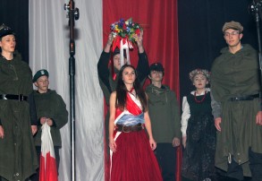 "Wolność" - impresja teatralna I LO!