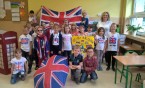 Klasa IIa Szkoły Podstawowej nr 4 już wie, że znajomość języków otwiera drzwi do kariery