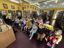 05.02.2025 - wizyta Wiewiórek w Bibliotece filia nr 9.