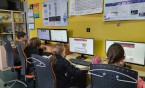 Dziś przyszła pora na młodszych uczniów. Mierzą się z zadaniami w Konkursie Informatycznym Bóbr…