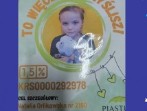 Szkolne kolo wolontariatu przypomina o całorocznej zbiórce plastikowych nakrętek dla Natalki!