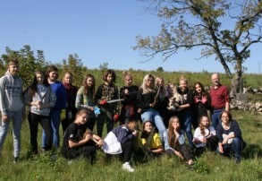 Matejkowicze posprzątali cmentarz choleryczny