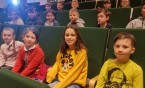 Klasy trzecie w Parku Tradycji -Kino Szkoła