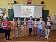 Dzień Kobiet w klasie 1b 