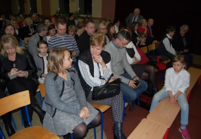 SP 13 dziesiąty raz Z Antologią Poezji  Dziecięcej