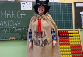 „Nie kupuj kota w worku”. O rozważnych konsumentach w SP 6