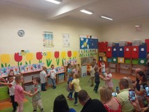 DZIEŃ MAMY I TATY W GRUPIE "WIEWIÓREK" - 22.05.2024