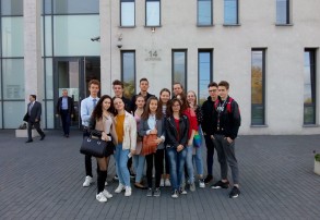 Przyszli prawnicy ze Śniadka na zajęciach w sądzie