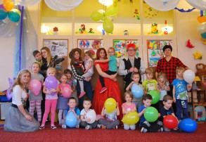 Karnawałowe "PoczytajMY" z gimnazjalistami