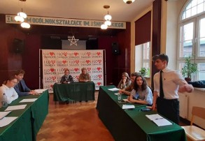 Sparing debatancki w Śniadeku