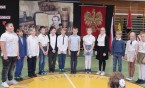Uroczysty apel z okazji 104 rocznicy odzyskania przez Polskę Niepodległości.