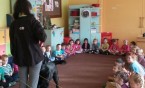 Zajęcia edukacyjne z psami w P18