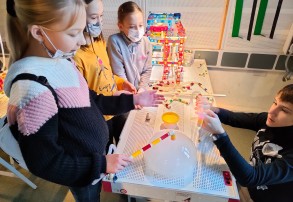 Zajęcia SmartLab nie zwalniają - SP 1