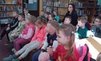 04.02.2025 - wizyta Zajączków w Bibliotece filia nr 9, u Pani Joanny