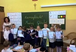 III miejsce w międzyszkolnym konkursie "Łamigłówki Mądrej Główki" - SZKOŁĄ PODSTAWOWA nr 4